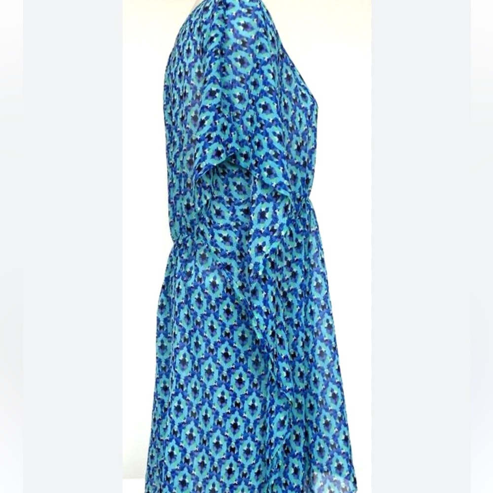 Blue Patterned Women's Top - Picture 2 of 6